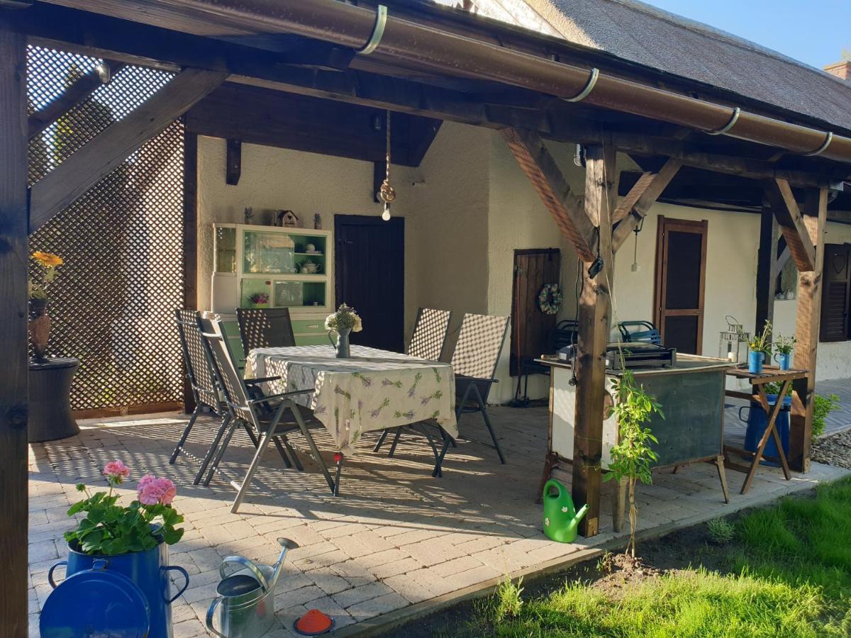 Lovely Cottage Home 韦伦采 外观 照片